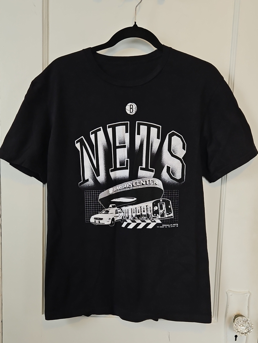 Brooklyn Nets Black Graphic Tee-M